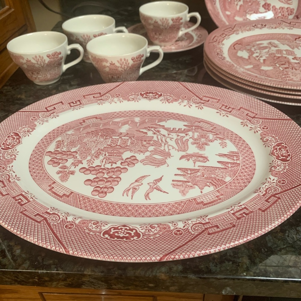 Willow rose pink of England.